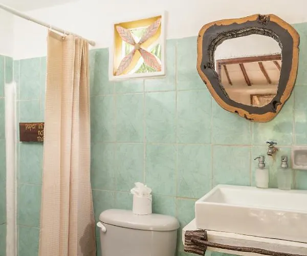 Lodge Yaxchen & Cenote